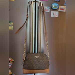Michael Kors Crossbody Bag